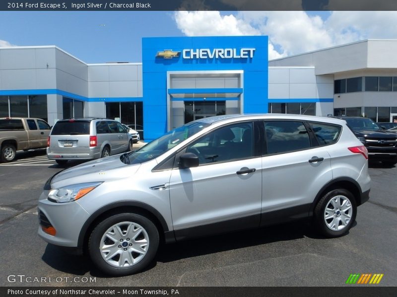 Ingot Silver / Charcoal Black 2014 Ford Escape S