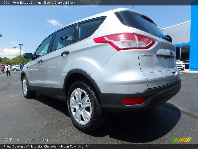 Ingot Silver / Charcoal Black 2014 Ford Escape S