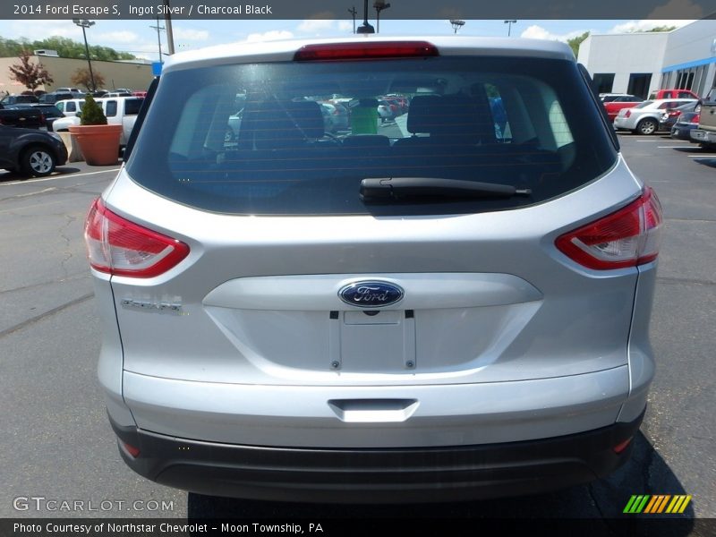 Ingot Silver / Charcoal Black 2014 Ford Escape S