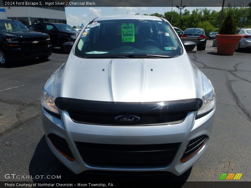 Ingot Silver / Charcoal Black 2014 Ford Escape S