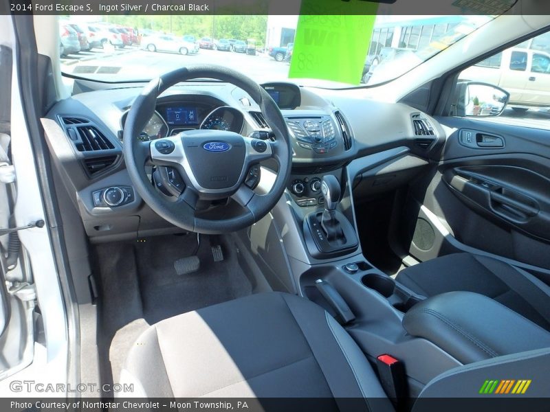 Ingot Silver / Charcoal Black 2014 Ford Escape S