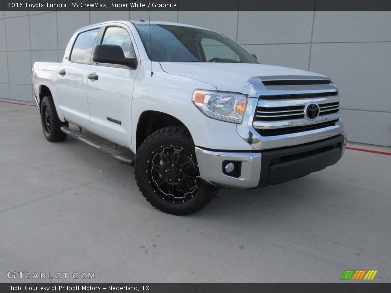 Super White / Graphite 2016 Toyota Tundra TSS CrewMax