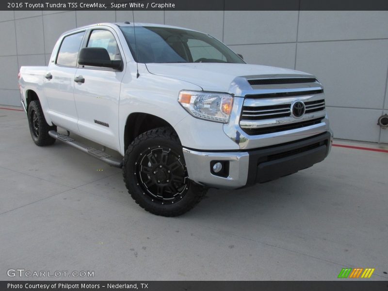 Super White / Graphite 2016 Toyota Tundra TSS CrewMax