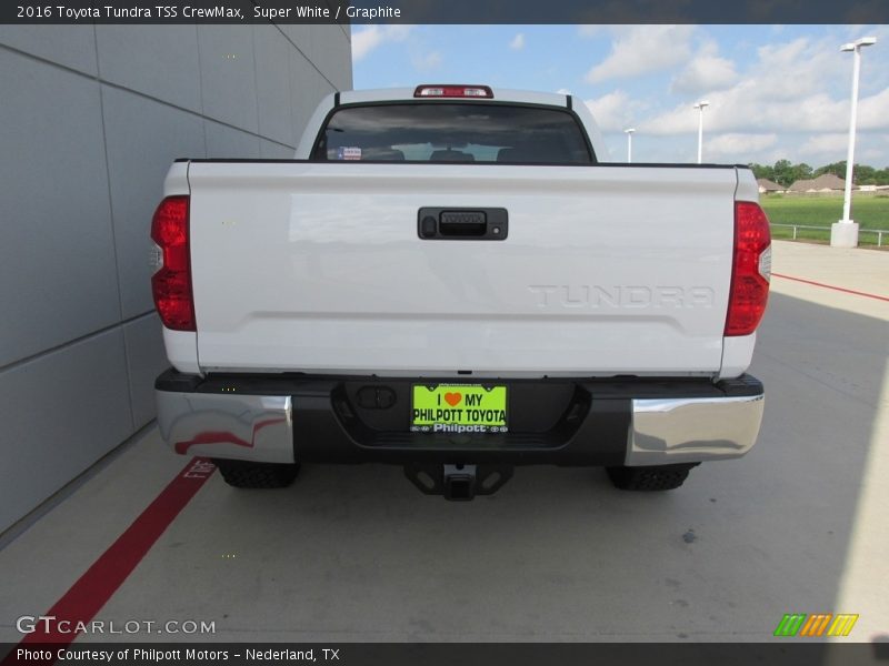 Super White / Graphite 2016 Toyota Tundra TSS CrewMax