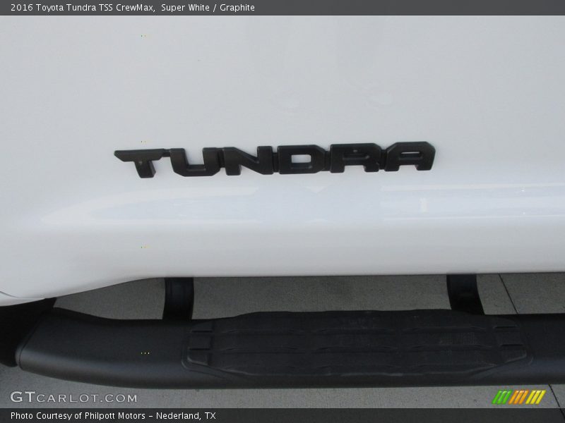 Super White / Graphite 2016 Toyota Tundra TSS CrewMax