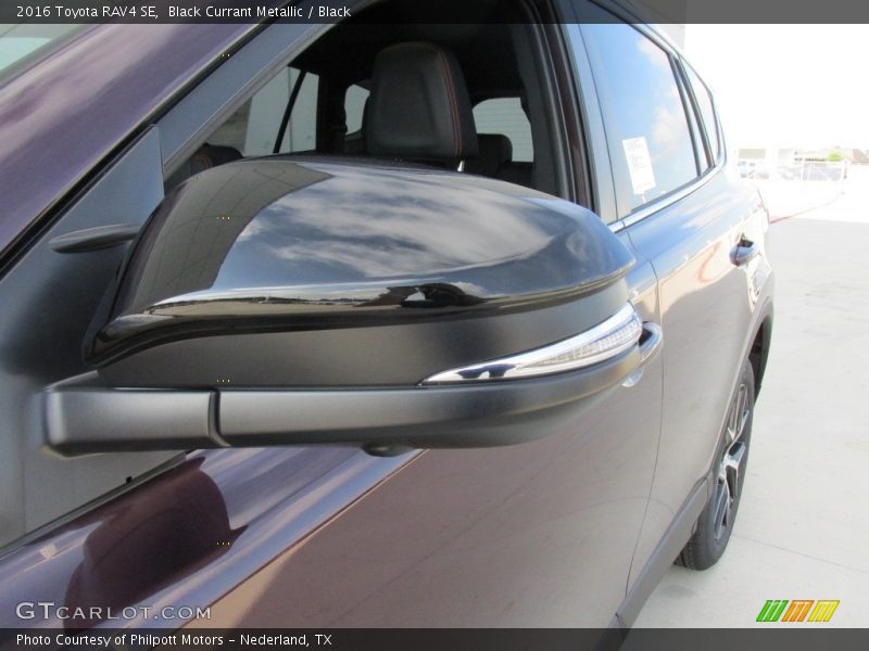 Black Currant Metallic / Black 2016 Toyota RAV4 SE