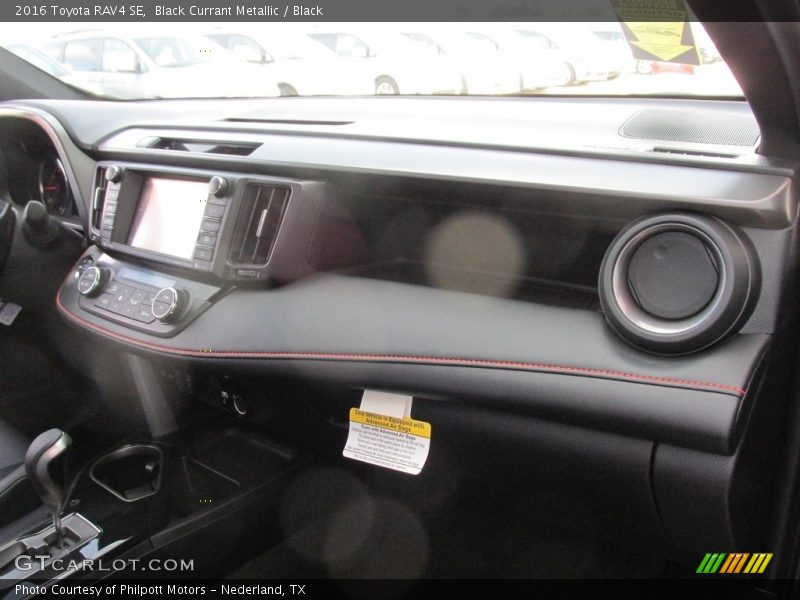 Black Currant Metallic / Black 2016 Toyota RAV4 SE