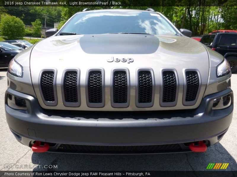 Light Brownstone Pearl / Black 2016 Jeep Cherokee Trailhawk 4x4
