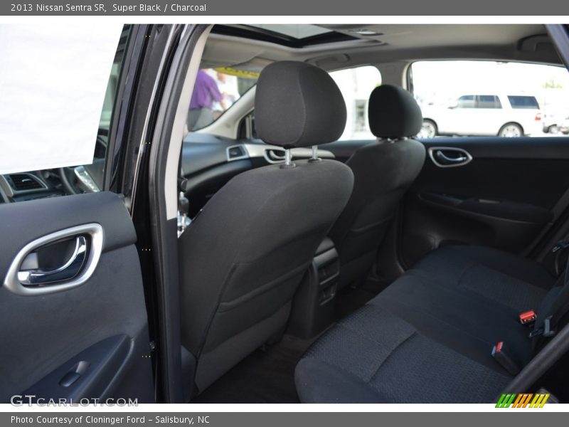 Super Black / Charcoal 2013 Nissan Sentra SR