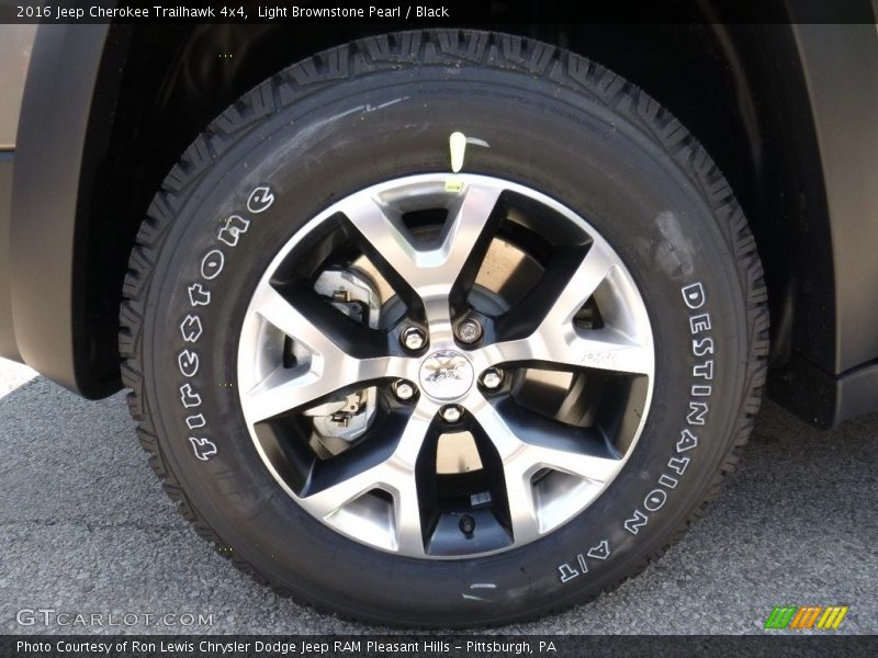 Light Brownstone Pearl / Black 2016 Jeep Cherokee Trailhawk 4x4