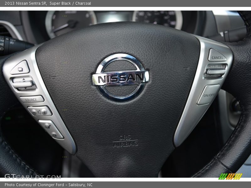 Super Black / Charcoal 2013 Nissan Sentra SR