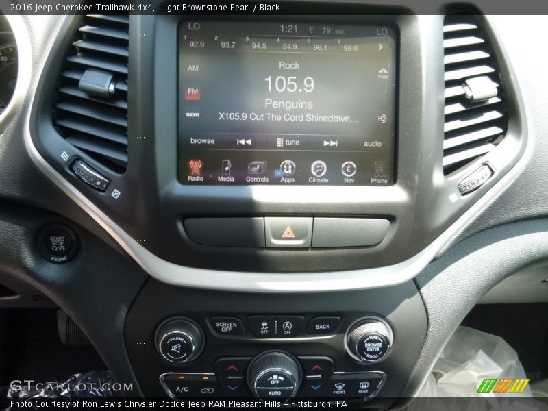 Light Brownstone Pearl / Black 2016 Jeep Cherokee Trailhawk 4x4