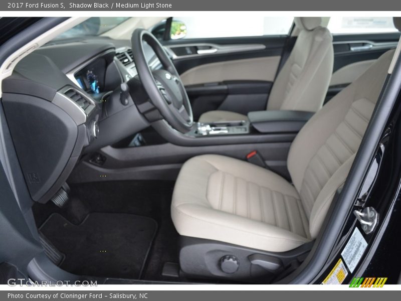 Shadow Black / Medium Light Stone 2017 Ford Fusion S