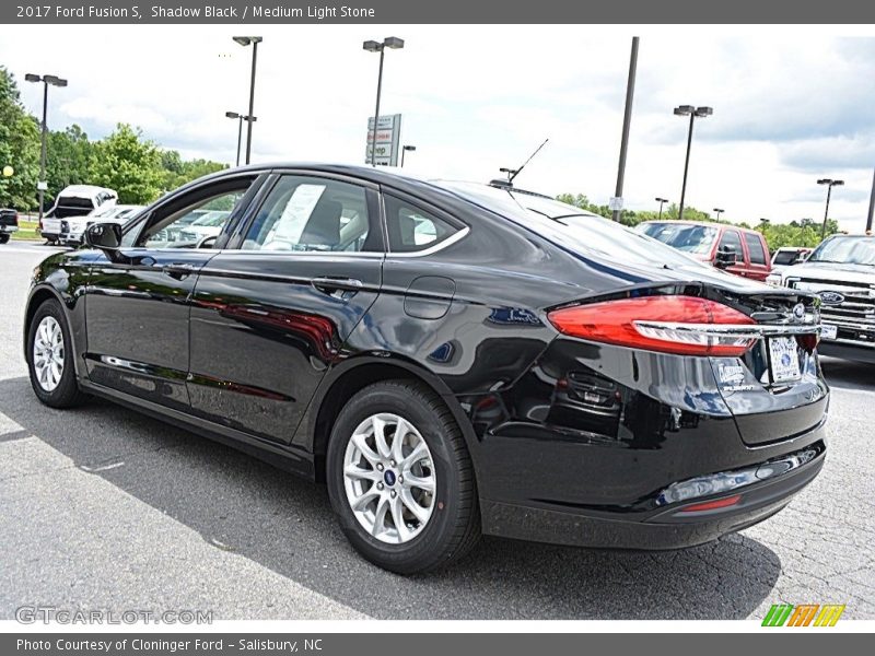 Shadow Black / Medium Light Stone 2017 Ford Fusion S