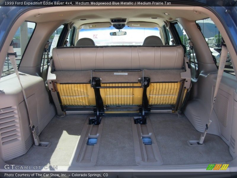 Medium Wedgewood Blue Metallic / Medium Prairie Tan 1999 Ford Expedition Eddie Bauer 4x4
