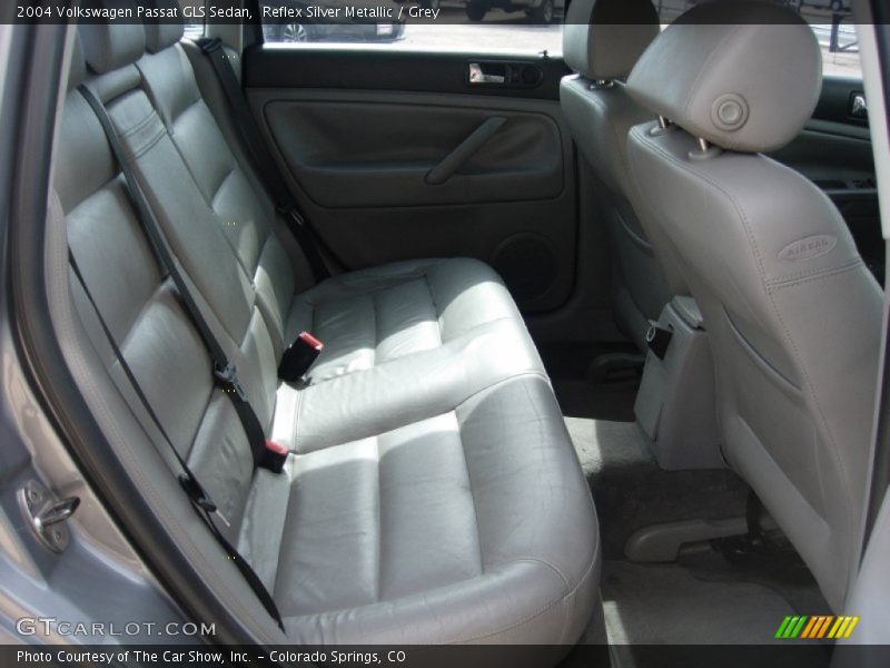 Reflex Silver Metallic / Grey 2004 Volkswagen Passat GLS Sedan