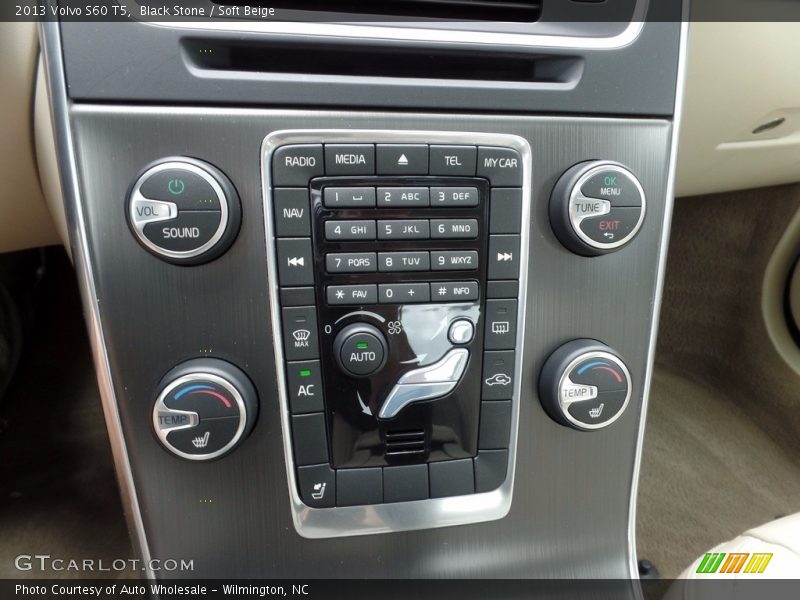 Black Stone / Soft Beige 2013 Volvo S60 T5