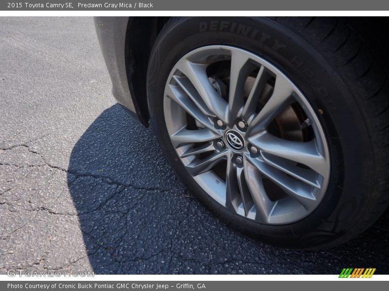 Predawn Gray Mica / Black 2015 Toyota Camry SE
