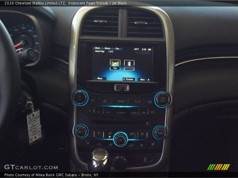 Iridescent Pearl Tricoat / Jet Black 2016 Chevrolet Malibu Limited LTZ