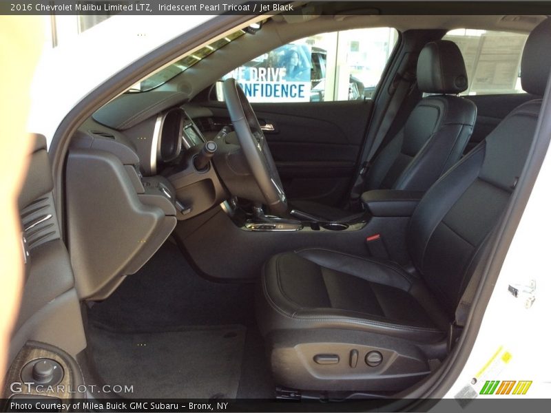 Iridescent Pearl Tricoat / Jet Black 2016 Chevrolet Malibu Limited LTZ