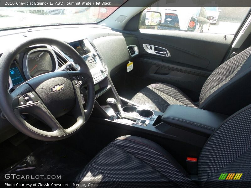 Summit White / Jet Black 2016 Chevrolet Equinox LS AWD