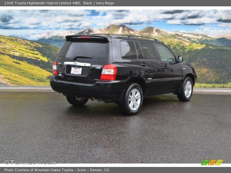 Black / Ivory Beige 2006 Toyota Highlander Hybrid Limited 4WD
