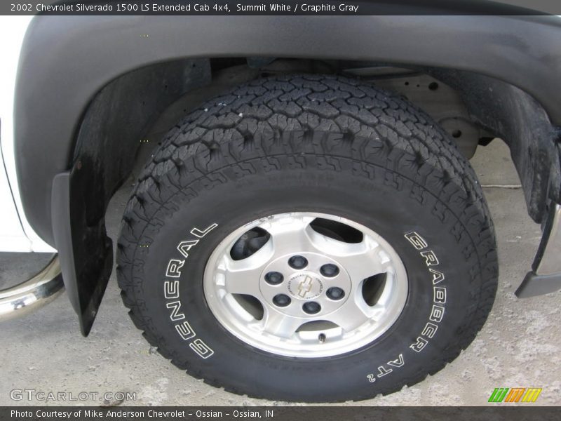 Summit White / Graphite Gray 2002 Chevrolet Silverado 1500 LS Extended Cab 4x4