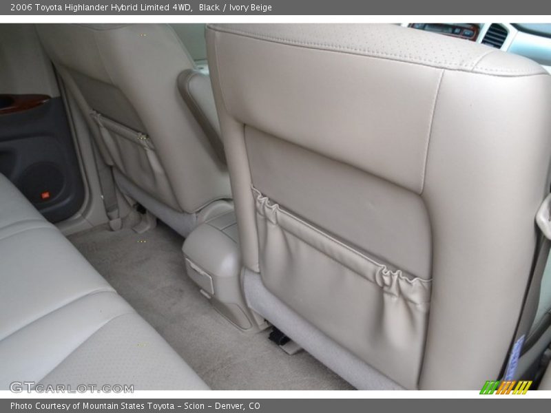 Black / Ivory Beige 2006 Toyota Highlander Hybrid Limited 4WD