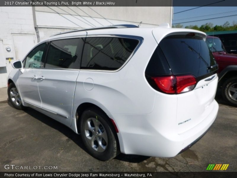 Bright White / Black/Alloy 2017 Chrysler Pacifica Touring L Plus