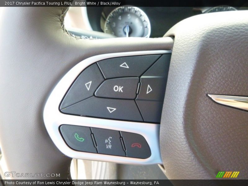 Bright White / Black/Alloy 2017 Chrysler Pacifica Touring L Plus
