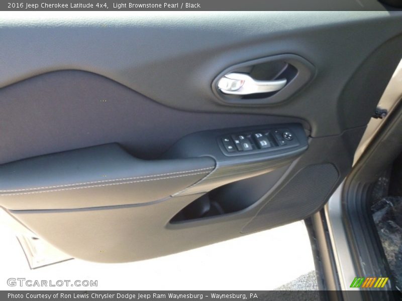 Light Brownstone Pearl / Black 2016 Jeep Cherokee Latitude 4x4