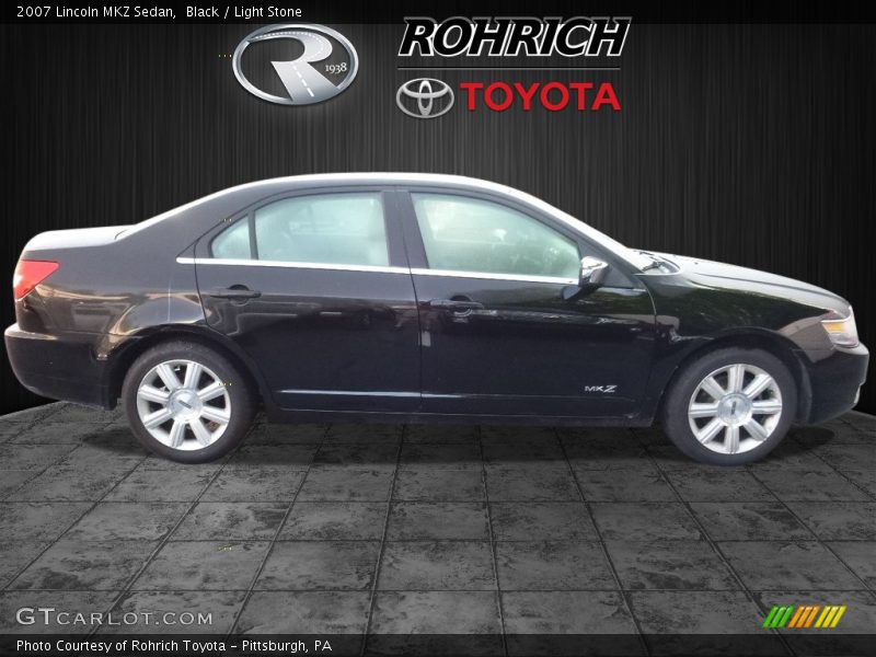Black / Light Stone 2007 Lincoln MKZ Sedan