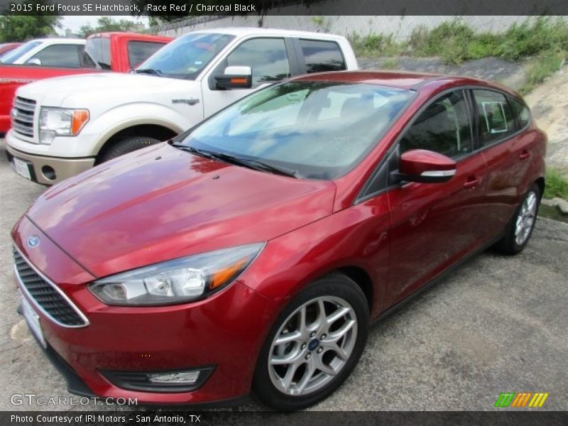 Race Red / Charcoal Black 2015 Ford Focus SE Hatchback