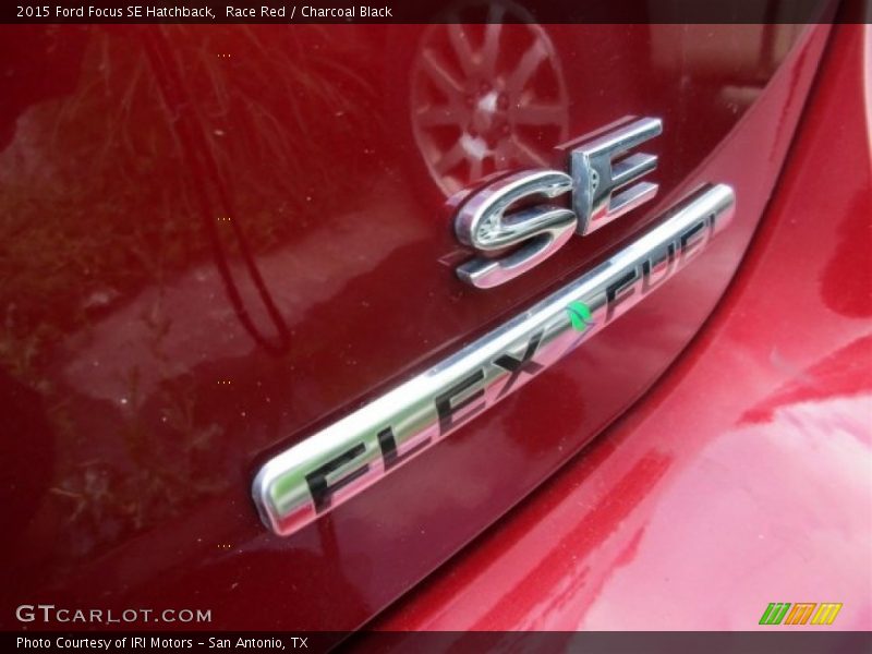 Race Red / Charcoal Black 2015 Ford Focus SE Hatchback