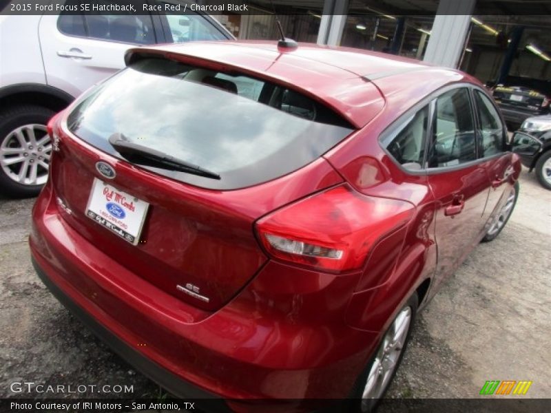 Race Red / Charcoal Black 2015 Ford Focus SE Hatchback