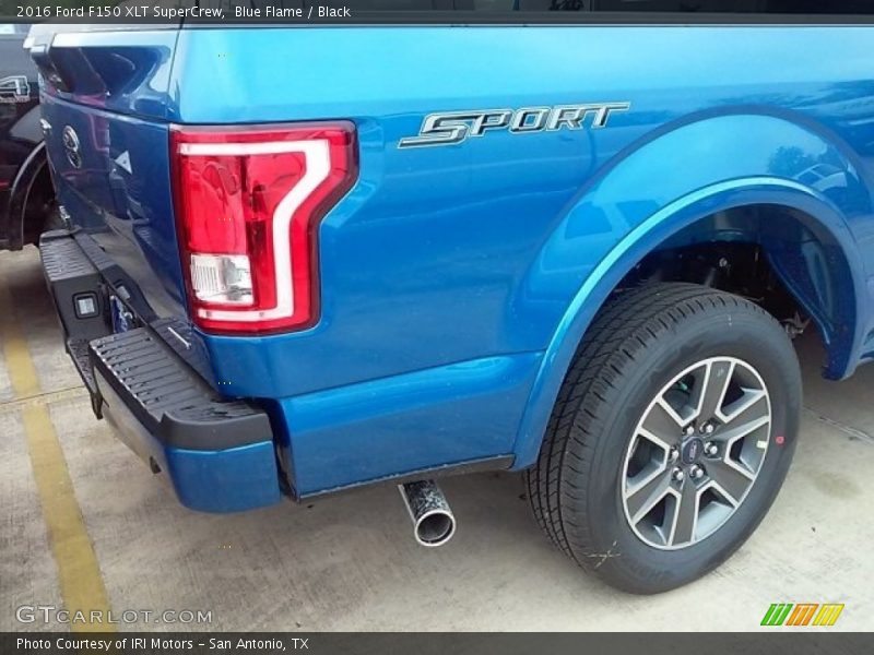 Blue Flame / Black 2016 Ford F150 XLT SuperCrew