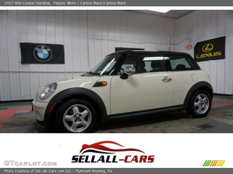 Pepper White / Carbon Black/Carbon Black 2007 Mini Cooper Hardtop
