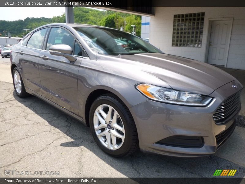 Sterling Gray Metallic / Charcoal Black 2013 Ford Fusion SE