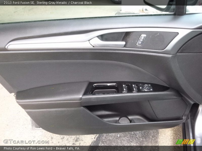 Sterling Gray Metallic / Charcoal Black 2013 Ford Fusion SE