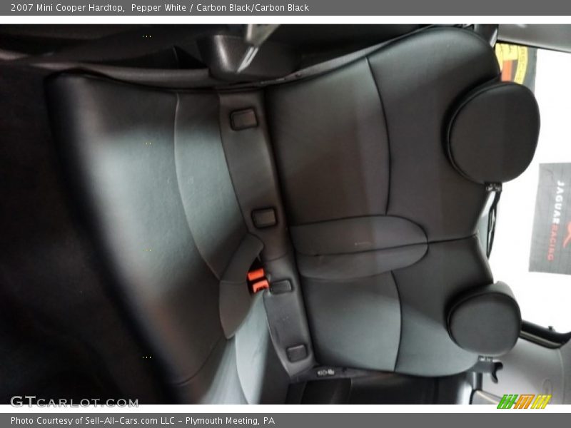 Pepper White / Carbon Black/Carbon Black 2007 Mini Cooper Hardtop