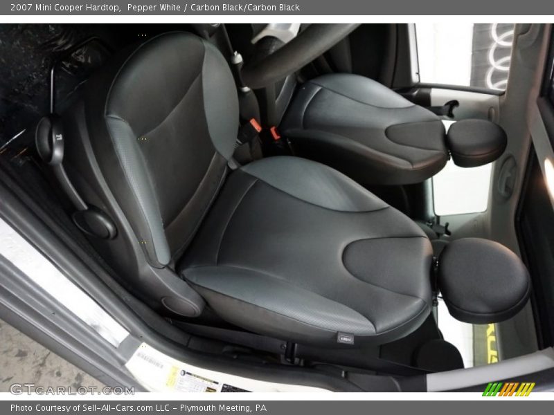 Pepper White / Carbon Black/Carbon Black 2007 Mini Cooper Hardtop