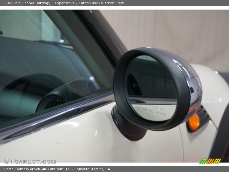 Pepper White / Carbon Black/Carbon Black 2007 Mini Cooper Hardtop