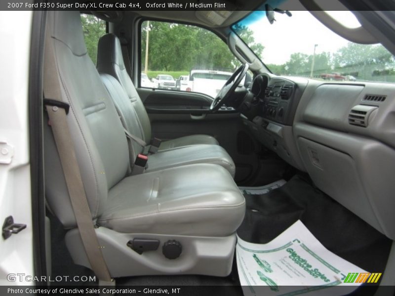 Oxford White / Medium Flint 2007 Ford F350 Super Duty XL Crew Cab 4x4