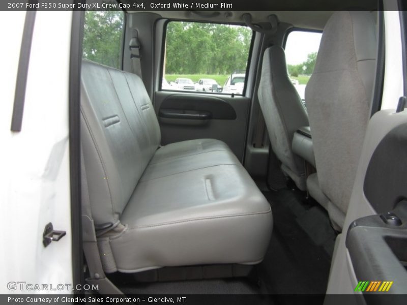 Oxford White / Medium Flint 2007 Ford F350 Super Duty XL Crew Cab 4x4