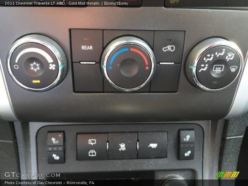 Gold Mist Metallic / Ebony/Ebony 2011 Chevrolet Traverse LT AWD