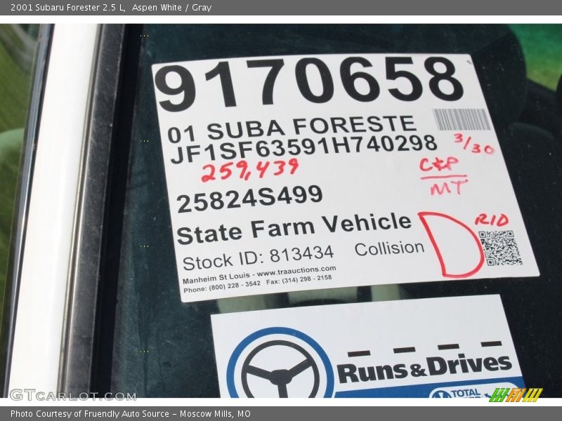 Aspen White / Gray 2001 Subaru Forester 2.5 L