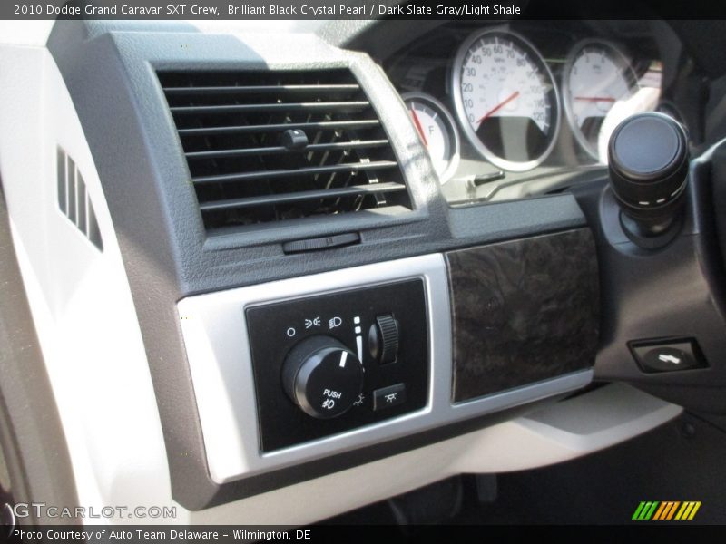 Brilliant Black Crystal Pearl / Dark Slate Gray/Light Shale 2010 Dodge Grand Caravan SXT Crew