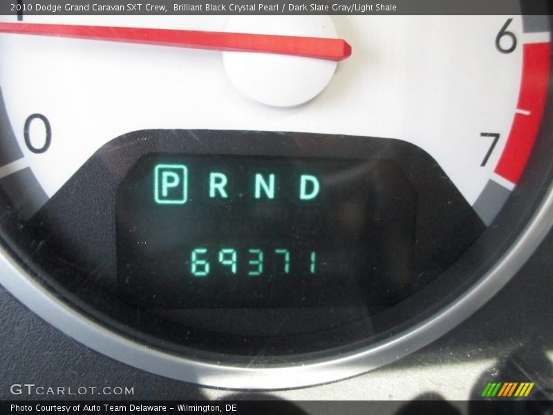 Brilliant Black Crystal Pearl / Dark Slate Gray/Light Shale 2010 Dodge Grand Caravan SXT Crew
