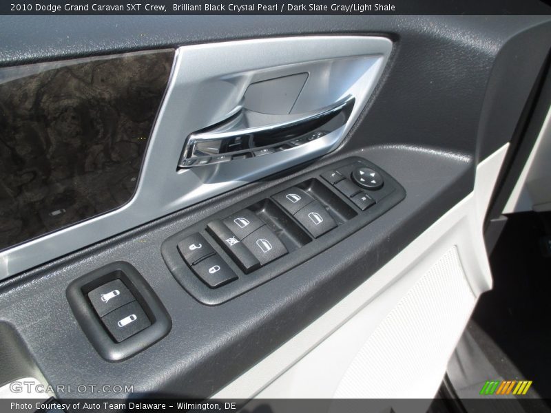 Brilliant Black Crystal Pearl / Dark Slate Gray/Light Shale 2010 Dodge Grand Caravan SXT Crew