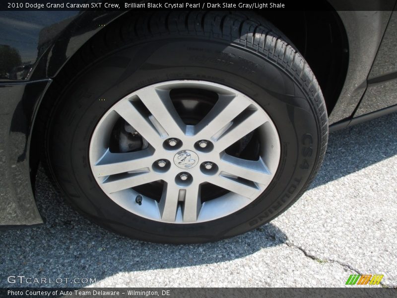 Brilliant Black Crystal Pearl / Dark Slate Gray/Light Shale 2010 Dodge Grand Caravan SXT Crew